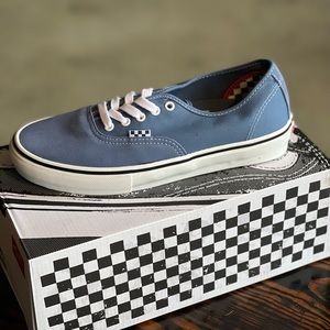 Brand New Vans Skate Authentic Mens size 10